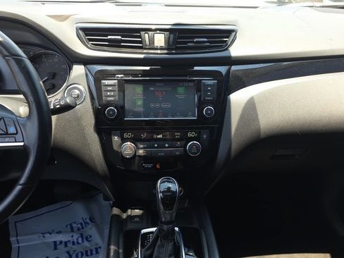 Used 2022 Nissan Rogue Sport SL w/ Premium Package AWD/4WD image 26