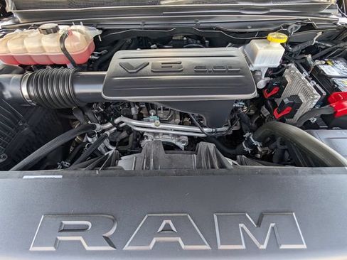 Used 2023 RAM 1500 Big Horn AWD/4WD image 32