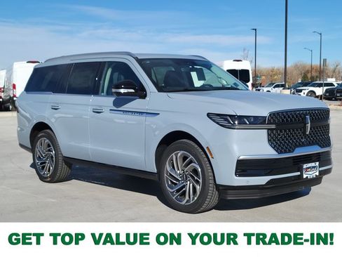 New 2025 Lincoln Navigator Reserve image 1