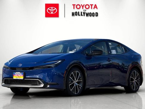 New 2026 Toyota Prius XLE image 7