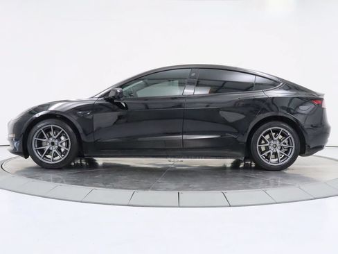 Used 2022 Tesla Model 3 Long Range AWD/4WD image 2