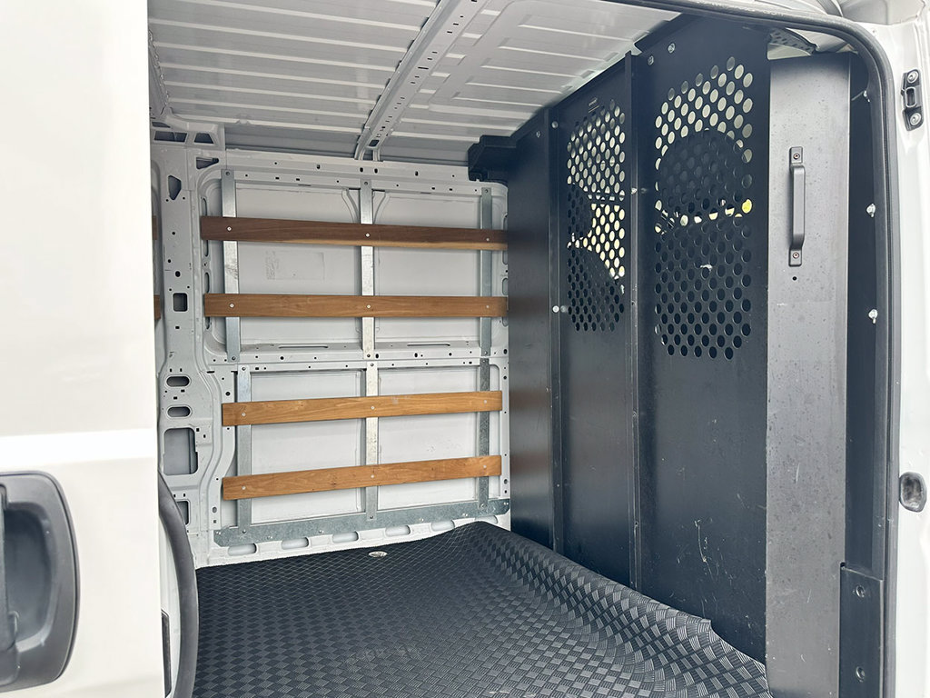 Used 2025 RAM ProMaster 2500 w/ U-Haul Equipment Group FWD image 19