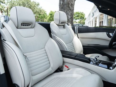 Used 2020 Mercedes-Benz SL 450 image 21