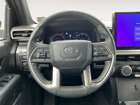Used 2024 Toyota Tacoma TRD Off-Road AWD/4WD image 14
