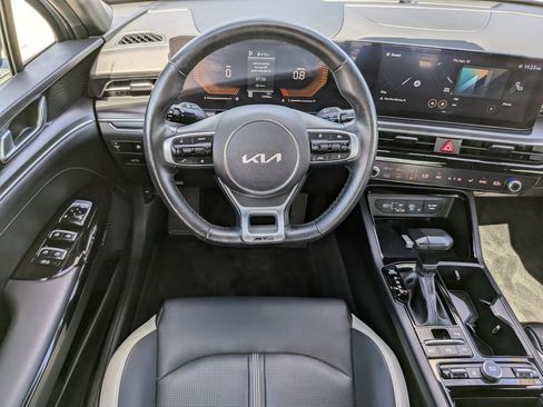 Certified 2025 Kia K5 GT-Line w/ GT-Line Premium Package AWD/4WD image 15
