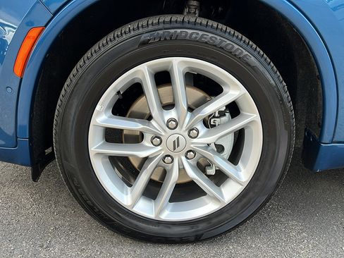 Used 2025 Dodge Durango GT AWD/4WD image 10