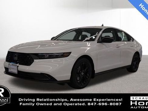 Used 2025 Honda Accord SE image 1