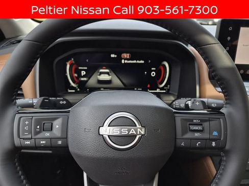 New 2026 Nissan Rogue Platinum AWD/4WD image 17