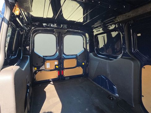 Used 2017 Ford Transit Connect XL image 15
