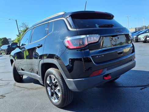 Used 2018 Jeep Compass Trailhawk w/ Leather Interior Group AWD/4WD image 31