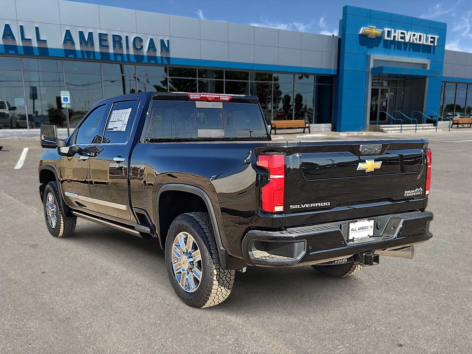 New 2026 Chevrolet Silverado 2500 High Country w/ High Country Premium Package AWD/4WD image 6