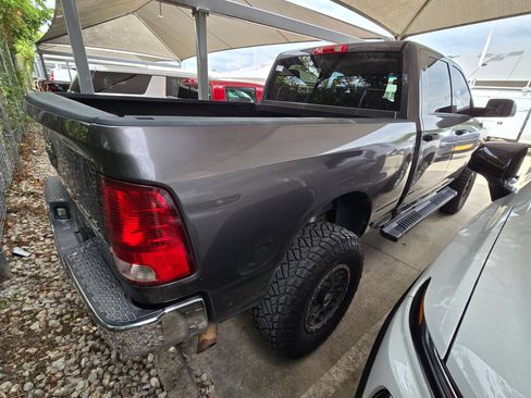 Used 2016 RAM 2500 Tradesman w/ Chrome Appearance Group AWD/4WD image 6
