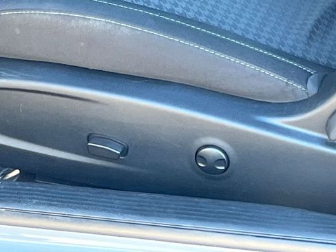 Used 2022 Dodge Challenger SXT w/ Blacktop Package image 23