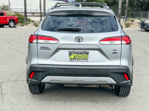 Used 2024 Toyota Corolla Cross LE w/ Moonroof Package AWD/4WD image 6