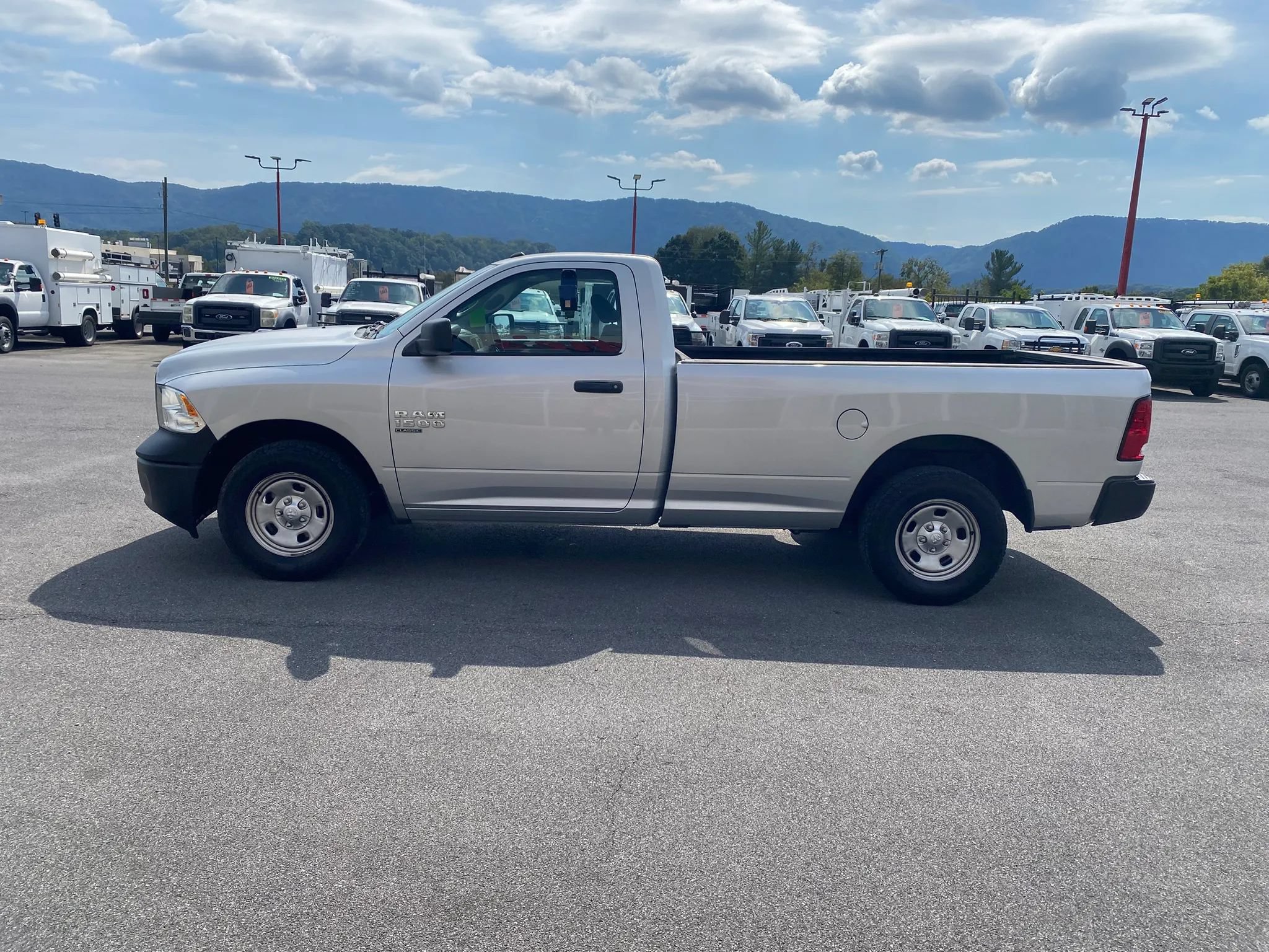 Used 2019 RAM 1500 Tradesman w/ Popular Equipment Group RWD image 3
