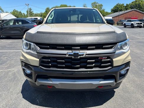 Used 2022 Chevrolet Colorado Z71 w/ Safety Package AWD/4WD image 8