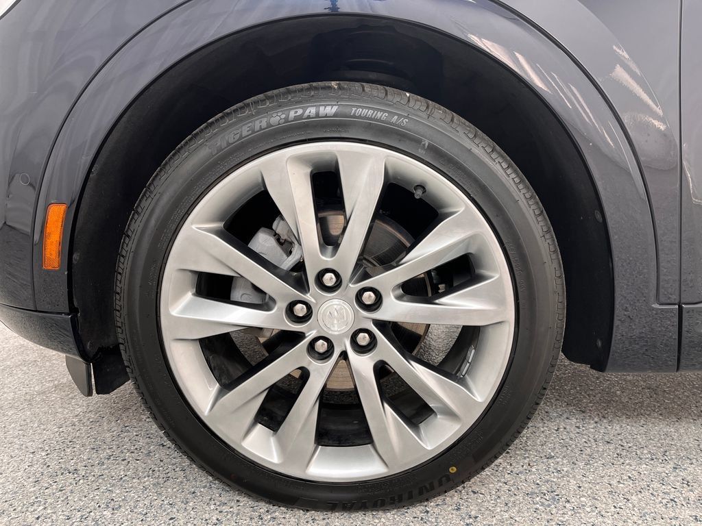 Used 2021 Buick Envision Avenir w/ Technology Package II AWD/4WD image 33