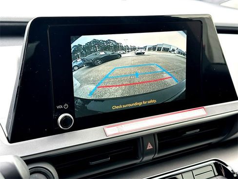 New 2026 Toyota Prius LE image 13