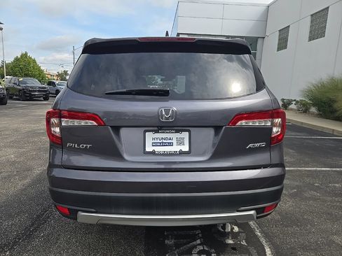Used 2019 Honda Pilot EX image 7
