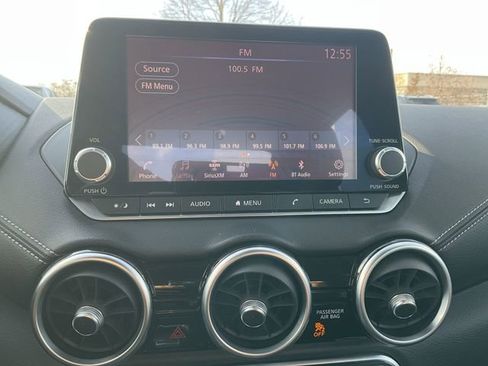 Used 2020 Nissan Sentra SV image 12