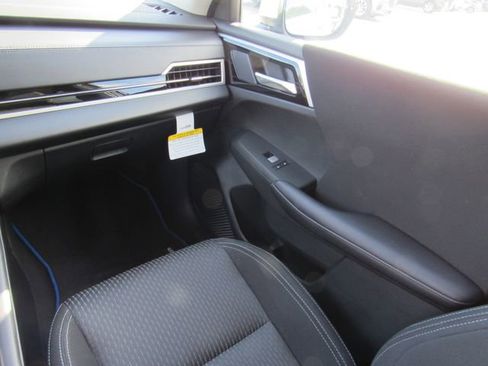 New 2025 Mitsubishi Outlander ES AWD/4WD image 17