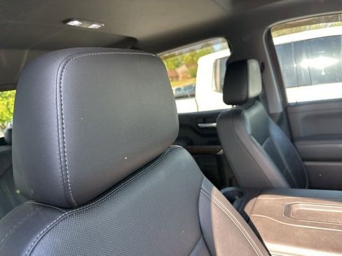 Used 2019 GMC Sierra 1500 SLT w/ SLT Premium Package AWD/4WD image 14