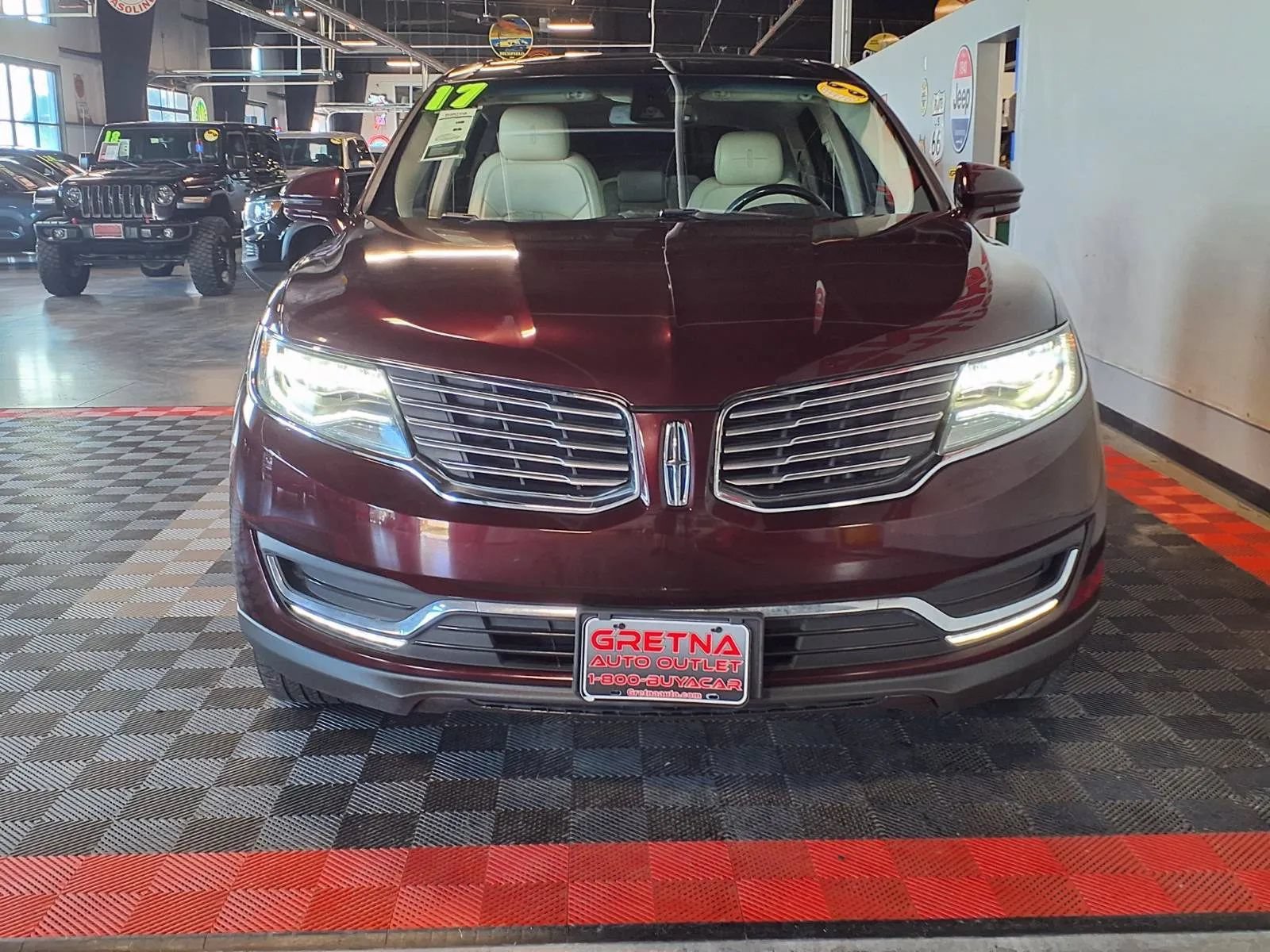 Used 2017 Lincoln MKX Black Label w/ Driver Assistance Package AWD/4WD image 3