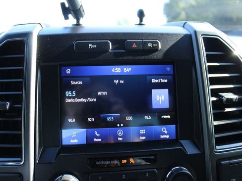 Used 2020 Ford F150 XLT w/ Equipment Group 302A Luxury AWD/4WD image 15