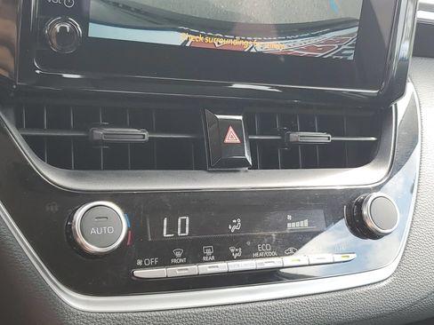 Certified 2024 Toyota Corolla LE FWD image 28