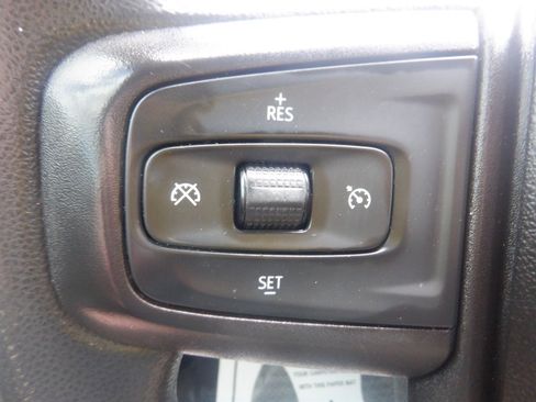 Used 2022 GMC Sierra 2500 Pro w/ Fleet Convenience Package AWD/4WD image 18