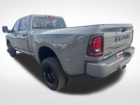 New 2026 RAM 3500 Big Horn AWD/4WD image 3