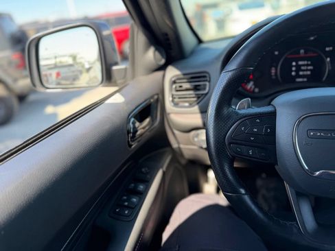 Used 2024 Dodge Durango GT RWD image 7