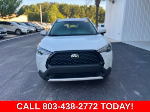 Used 2024 Toyota Corolla Cross LE FWD image 34