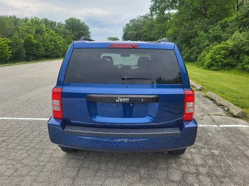 Used 2009 Jeep Patriot Sport FWD image 5