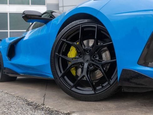 Used 2020 Chevrolet Corvette Stingray Premium Conv w/ 3LT Preferred Equipment Group RWD image 3