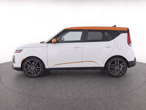 Used 2020 Kia Soul S FWD image 3