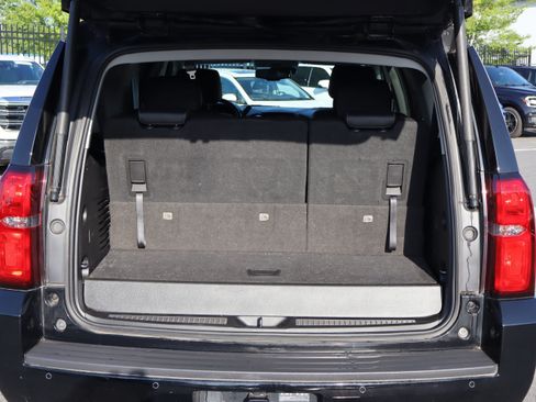 Used 2020 Chevrolet Tahoe LT RWD image 34