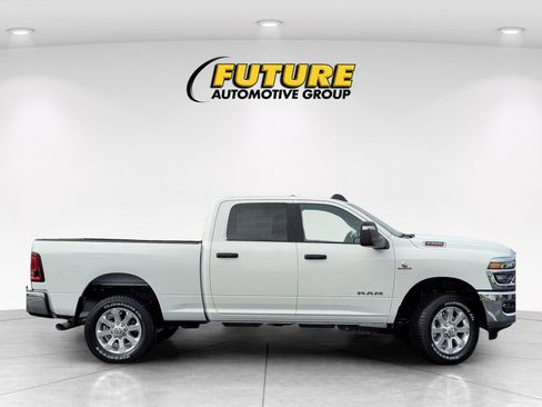 New 2026 RAM 2500 Big Horn AWD/4WD image 7