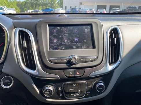 Used 2024 Chevrolet Equinox LS FWD image 16