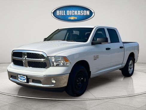 Used 2023 RAM 1500 Classic SLT w/ Electronics Group RWD image 3