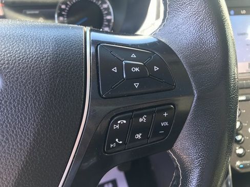 Used 2019 Ford Explorer Platinum image 8