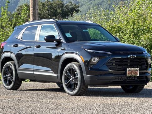 New 2026 Chevrolet TrailBlazer LT w/ Convenience Package image 2