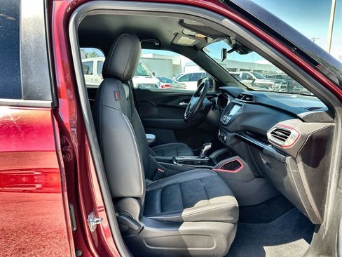 Certified 2022 Chevrolet TrailBlazer RS FWD image 27