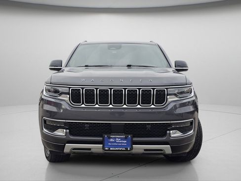 Used 2024 Jeep Wagoneer L Series II w/ Flexible Seating Group image 3