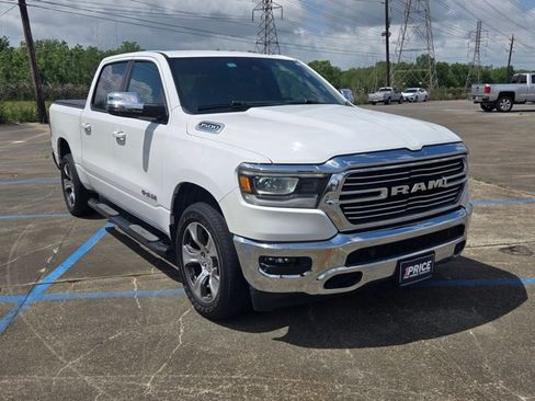 Used 2023 RAM 1500 Laramie image 2