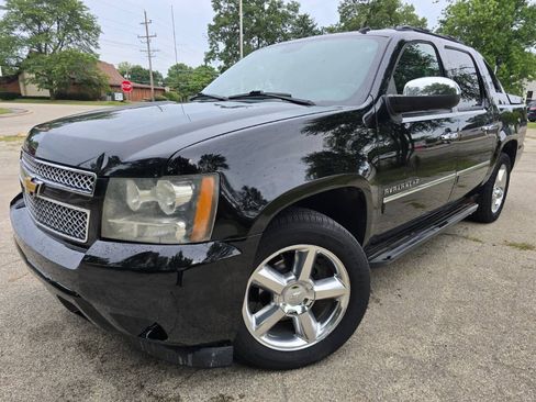 Used 2013 Chevrolet Avalanche LTZ AWD/4WD image 1