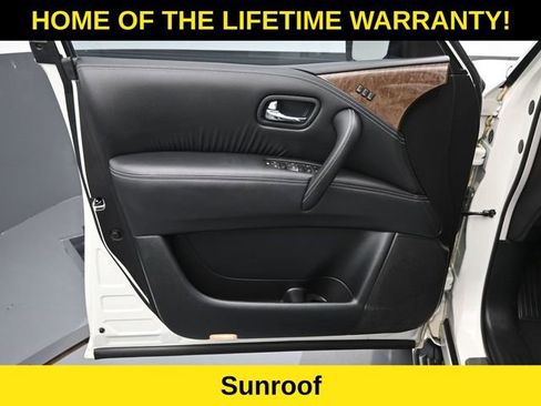 Used 2015 INFINITI QX80 4WD w/ 22" Wheel Package image 11