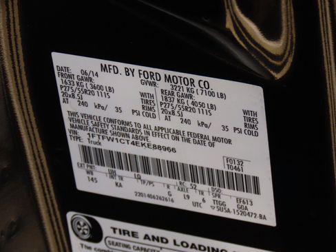 Used 2014 Ford F150 King Ranch w/ King Ranch Luxury Package image 31