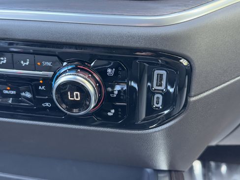 New 2026 GMC Sierra 1500 SLT w/ SLT Premium Plus Package image 36