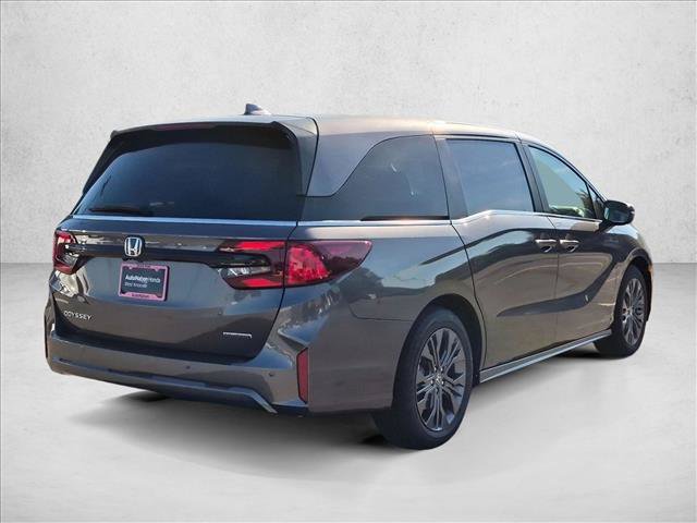 New 2027 Honda Odyssey Touring image 2